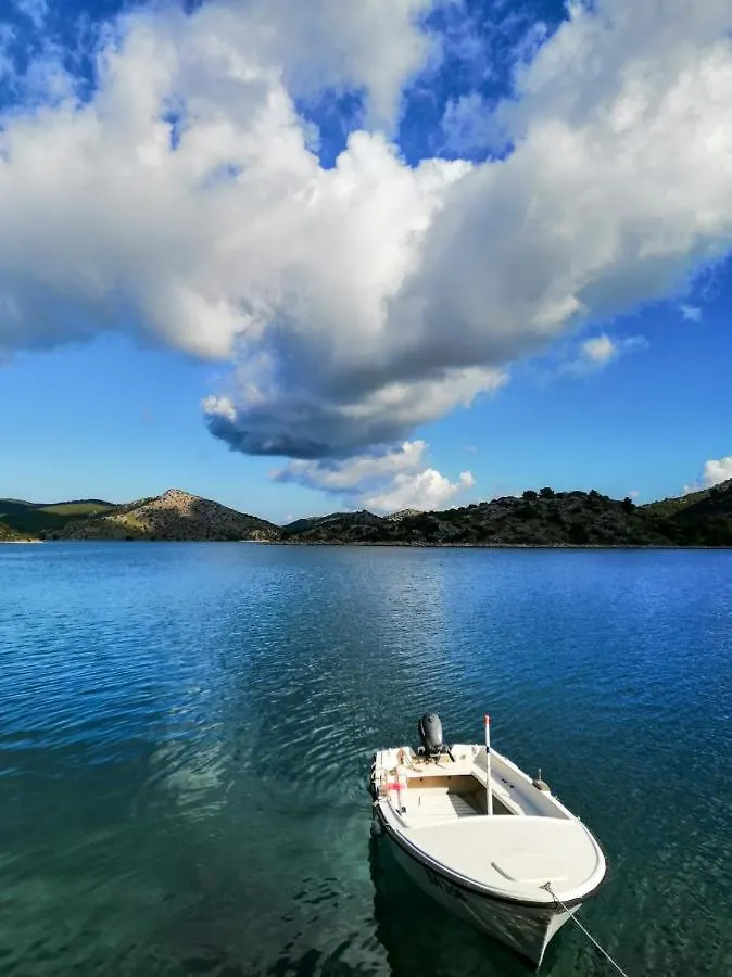 Private Paradise Island Sali Holiday home